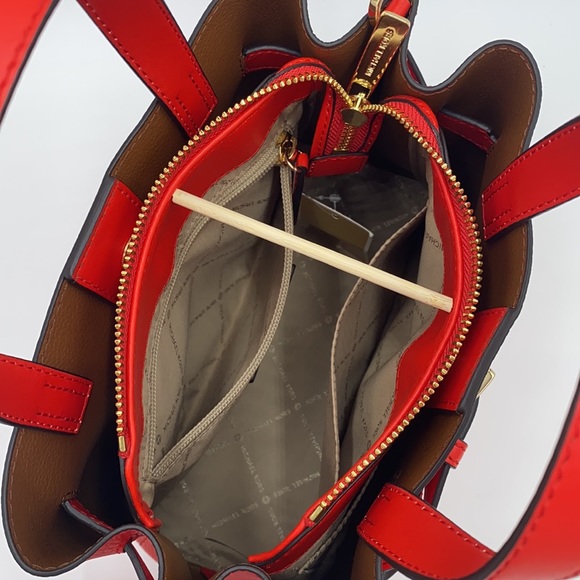 MICHAEL KORS EMILIA SMALL SATCHEL 
 DARK SANGRIA - Picture 11 of 16